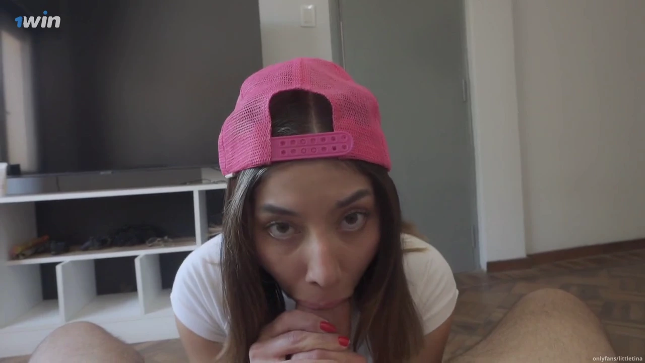 Watch 기괴한, 순결한, 지저분한, 에로틱 한, 기이한 videos and download 기괴한, 임신한, 성숙한, 솔직한 movies for free!